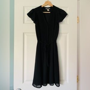 H&M Knee Length Dress with Tie Waist
